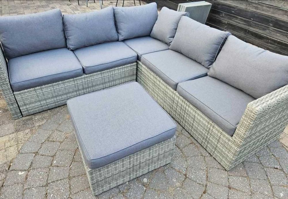 Ратанов градински комплект с възглавници