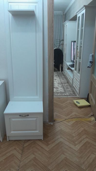 Продам прихожую,новая