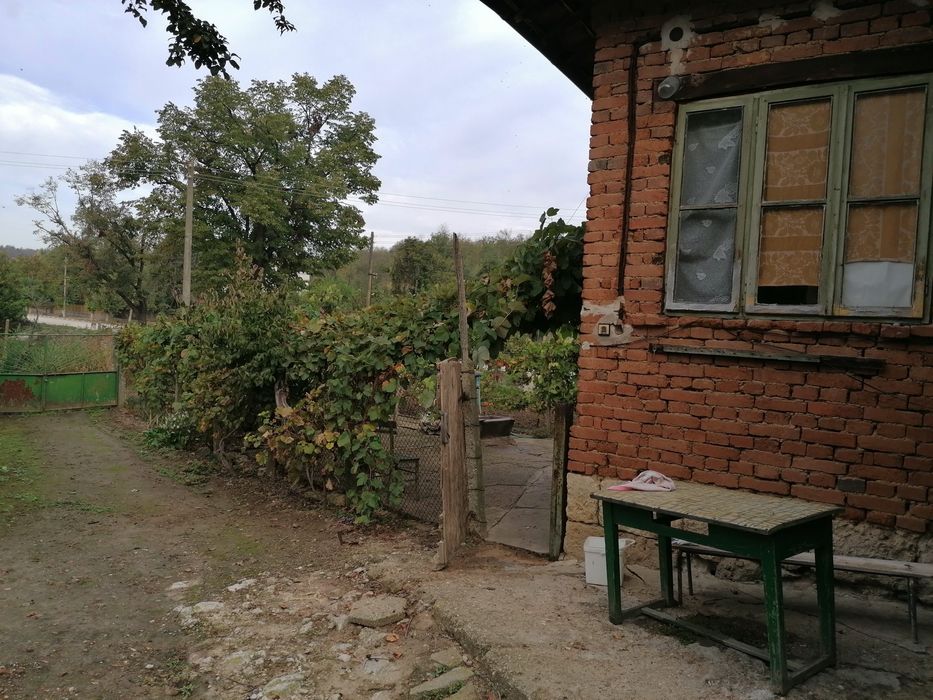 Продава се Къща в Силистра, Изток - 61 кв.м за 100 €/кв.м - Снимка #1