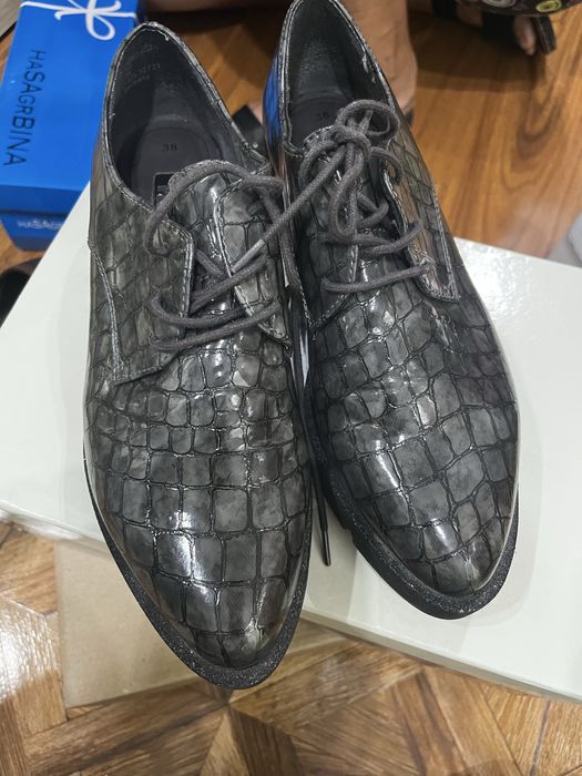 Поодам женсккю обувь