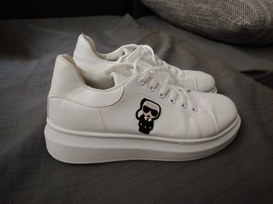 Дамски маратонки