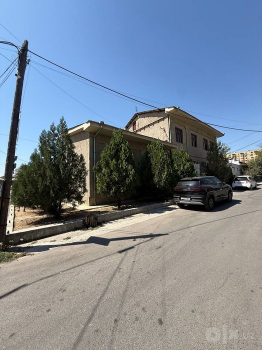 Циолковский Дустобод Дом Участок 2,3 сотки 177 м² 7 комнат