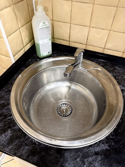 Кухонный гарнитур срочно продам!!!