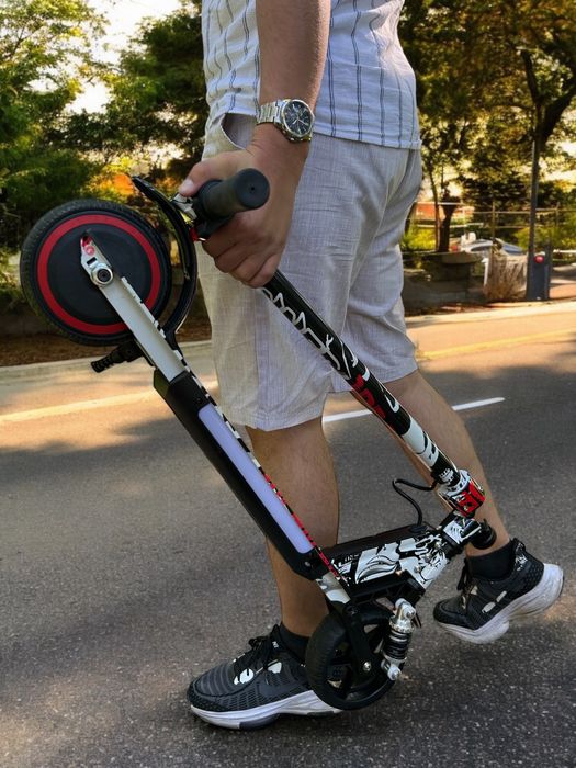 Электросамокат детский новый!