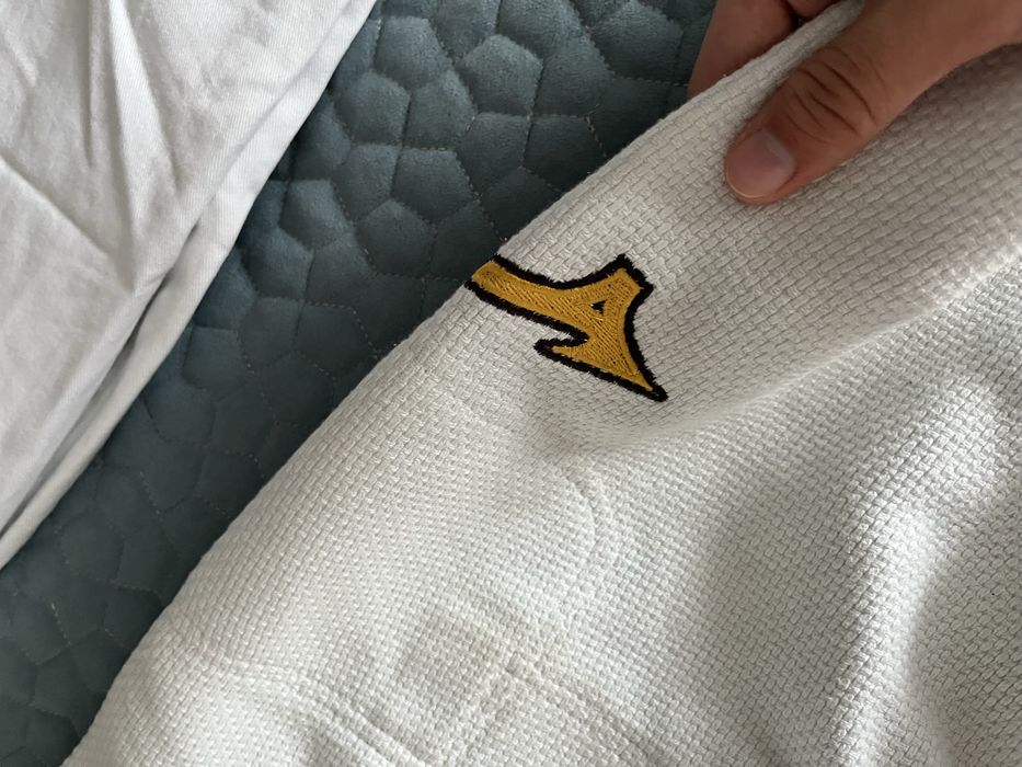 Кимоно мизуно, лицензионое