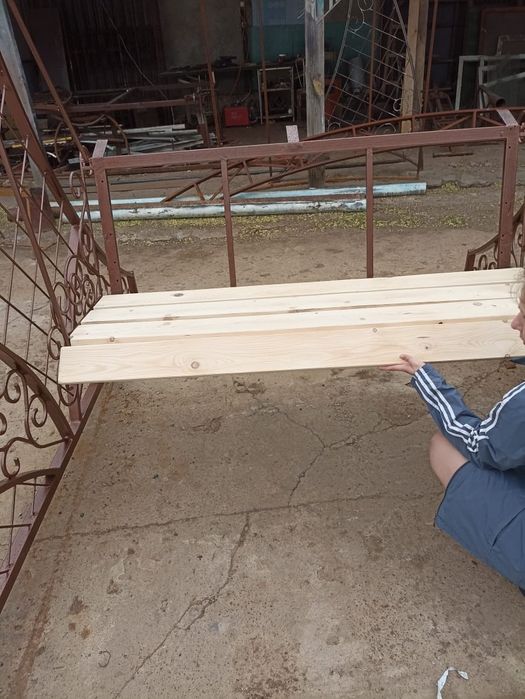 Продам качели в сад.