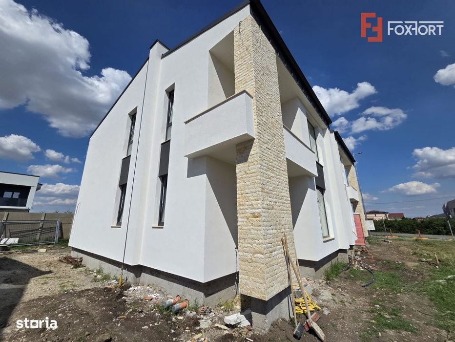 Duplex de vanzare cu 4 camere - Mosnita Noua