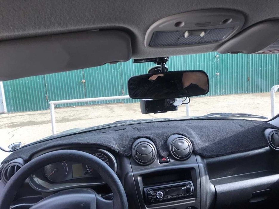 Накидка на панель Лада гранта