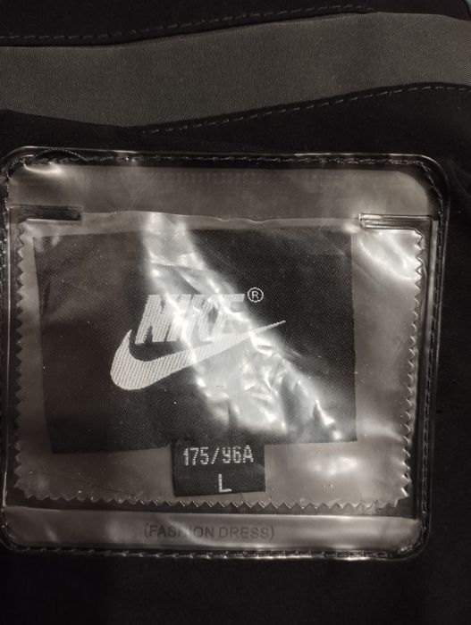 Пуховик зимний Nike