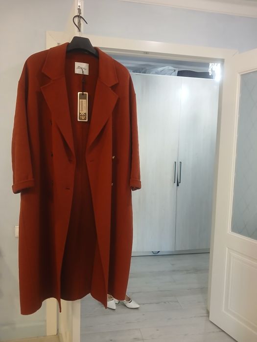 Продам Пальто бу отличного качества