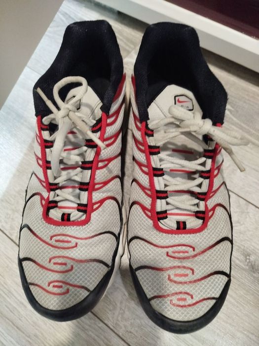 Оригинални маратонки