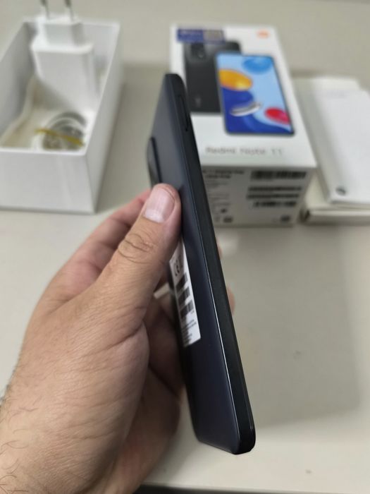 Redmi note11 6/128GB ikkita simkarta ketadi kamera 50MP srochno sotila