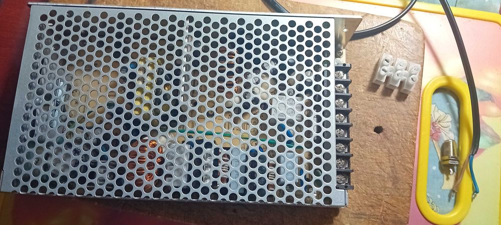 Sursa comutatie MEANWELL AD-155B