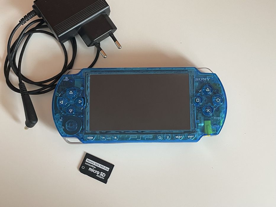PSP 1000 modat si shell swapped