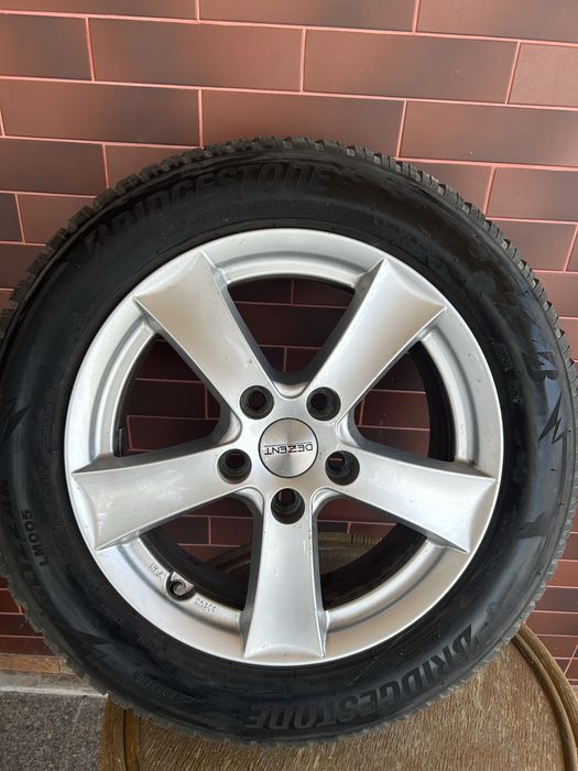 Jante Dezent cu anvelope Brigestone