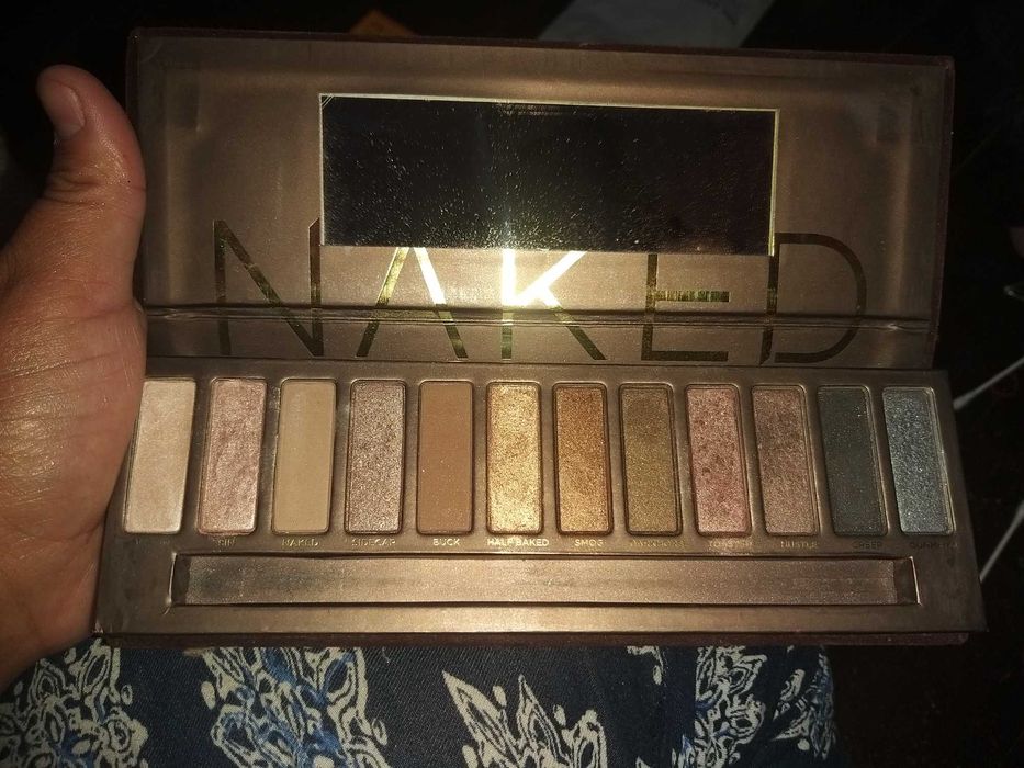 Дамска козметика като нови