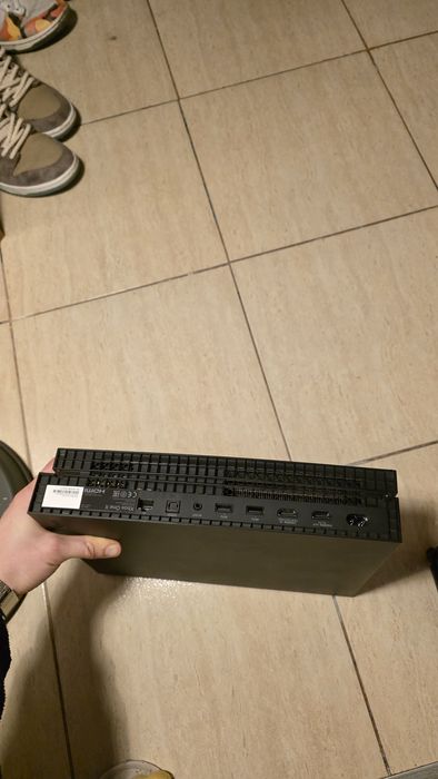 XBOX One X 1TB impecabil