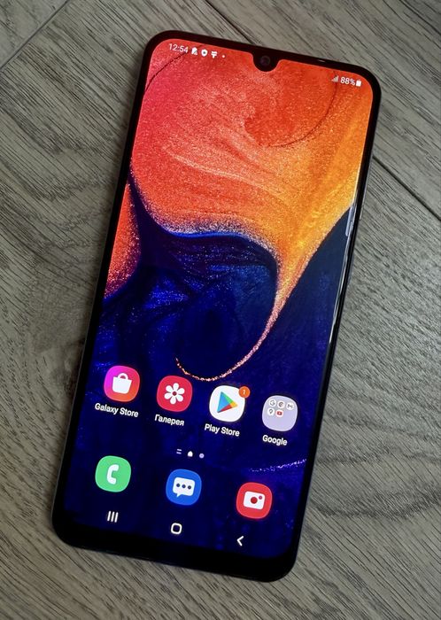 Продам Samsung A50