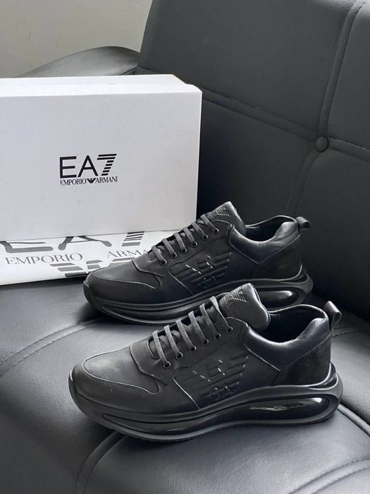 Мъжки обувки армани