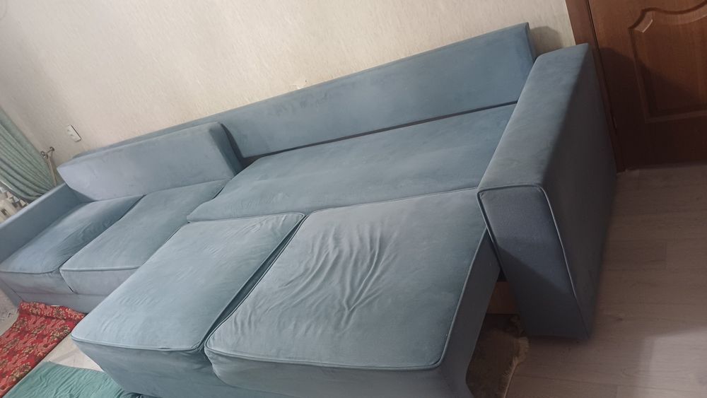 Диван для гостиной