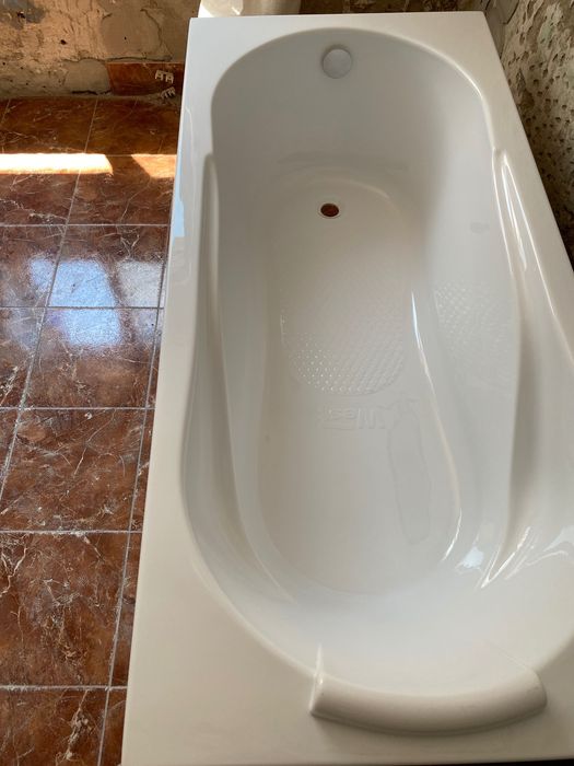 Cadă acrilică West Apolo 150/70cm suport inclus și masca