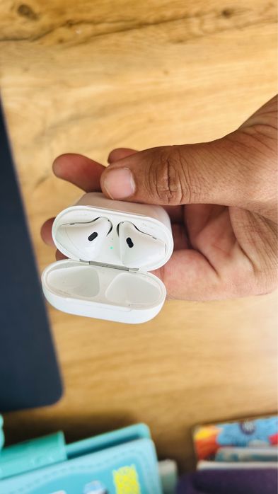 Airpods 2 в идеальном состояний