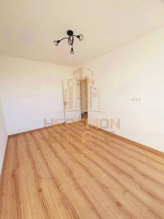 Продава се Двустаен апартамент в Варна, Кайсиева градина - 61 кв.м за 1284 €/кв.м - Снимка #5