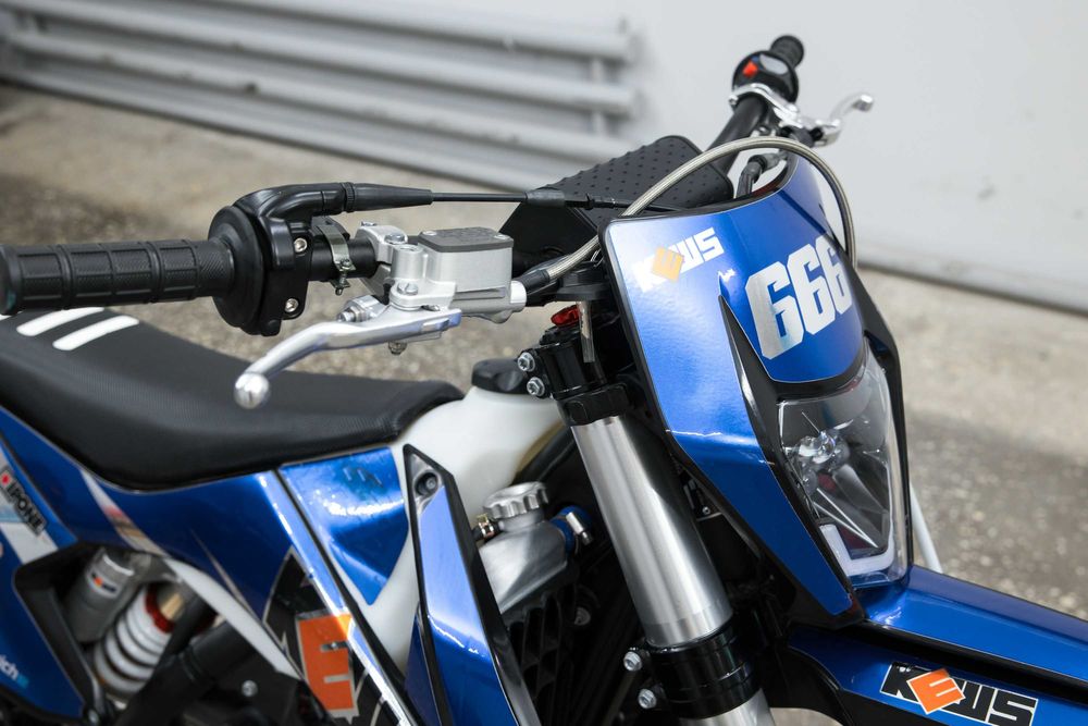 Мотоцикл KEWS-K16