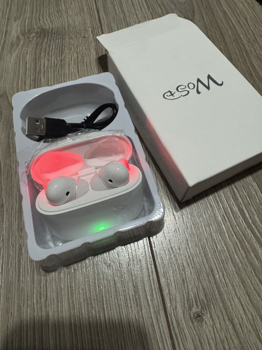 Căşti wireless noi