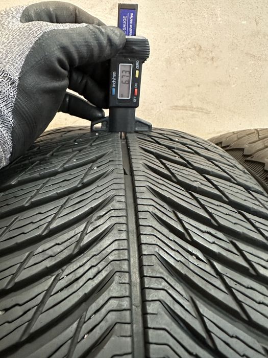 Гуми 235/45/18 MICHELIN Pilot Alpin Winter