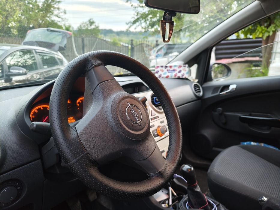 Vând Opel Corsa 2009