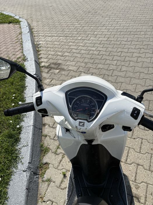 Vand Scuter Honda Vision 110