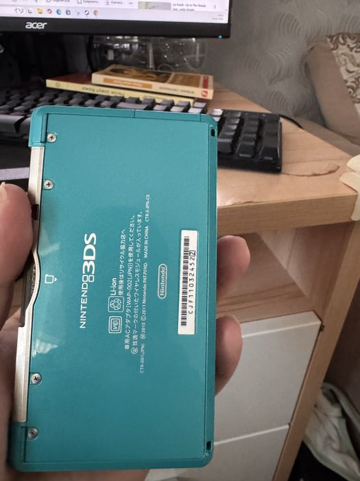 Nintendo 3DS Old  (Japan), цвет Aqua Blue