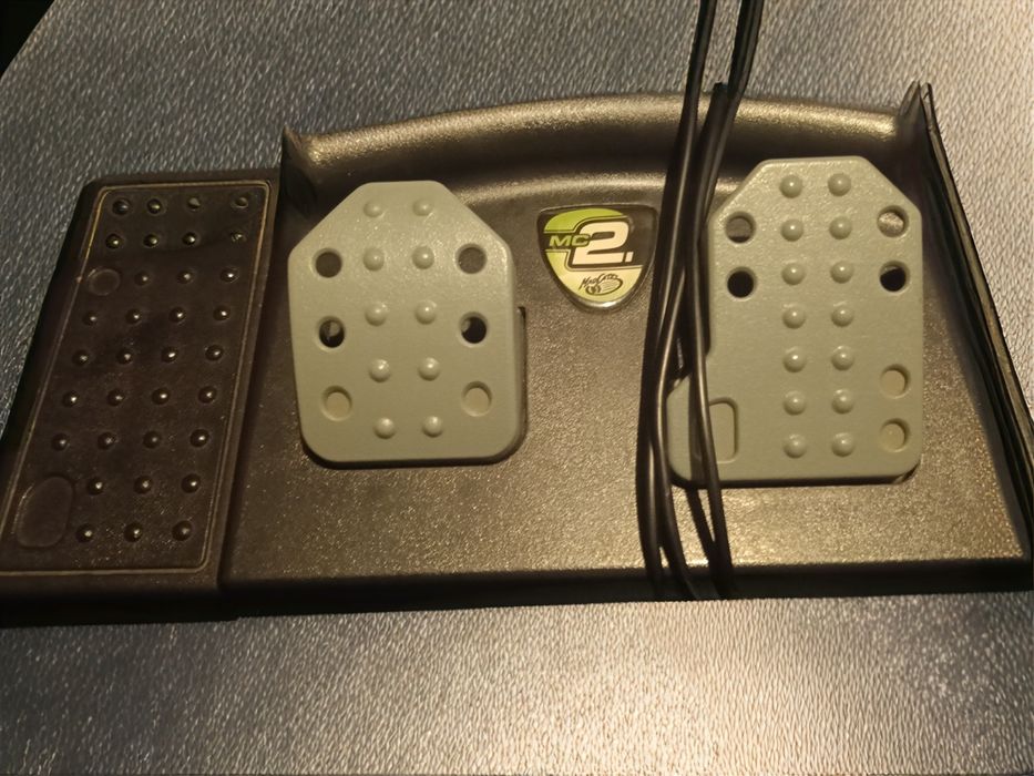 Vând Xbox 360 perfect funcțional