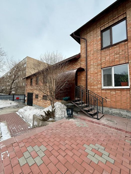 Отдельно стоящее здание р-н Пристани