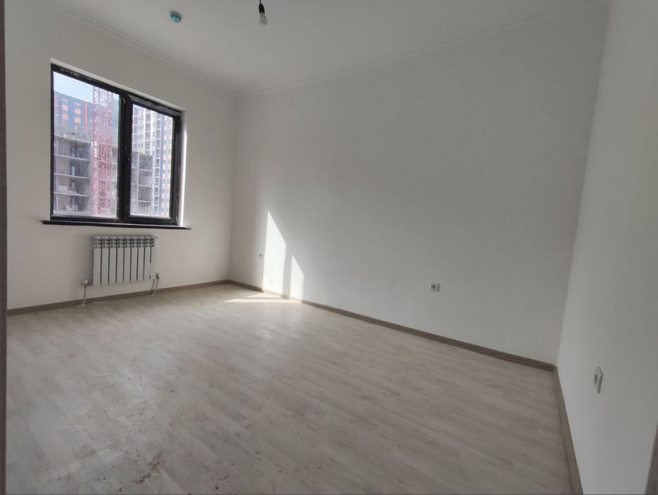 Srochno sotiladi Sergeli Yangi Darhon 2/4/16