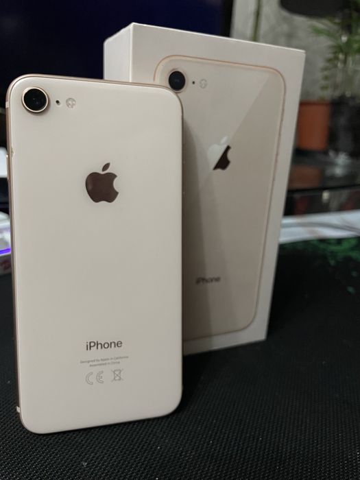 Продам  Iphone 8