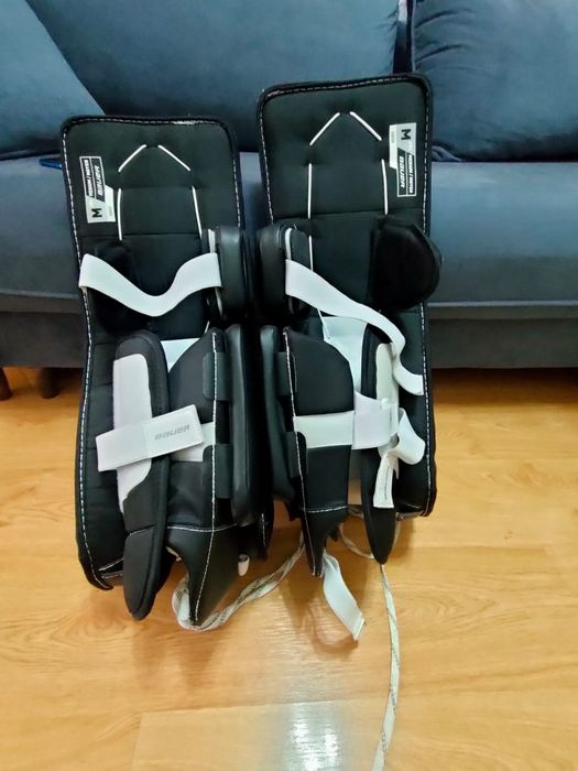 Щитки вратарские Bauer