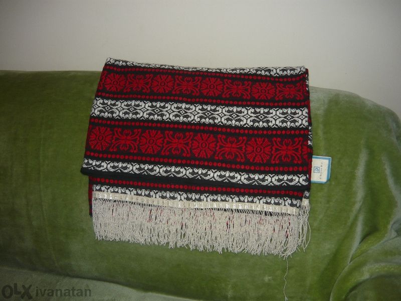 Жакардова покривка - нова