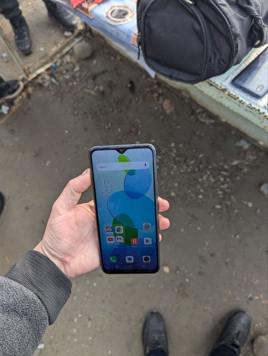 Tel qlila olxdan yozmela Realme c25y 4/128gb infinix smart 6 plus 64gb