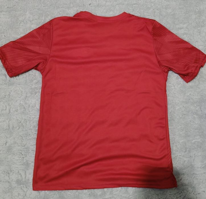 продавам тениска