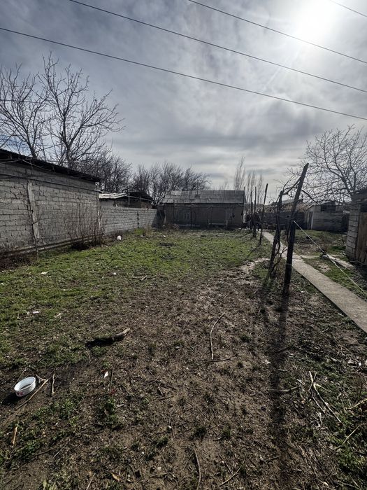 Дом 2 комнаты акавак