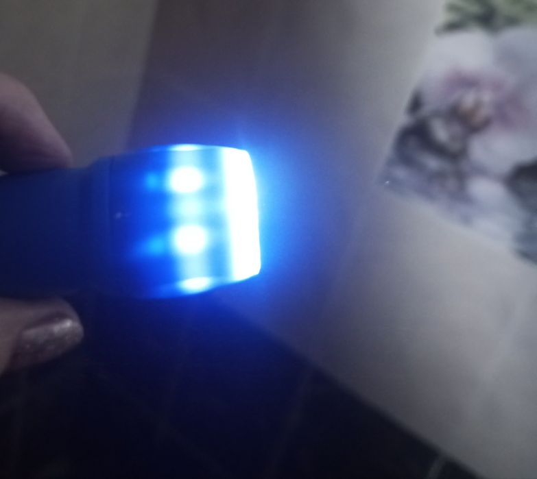 НОВЫЕ! НУЖНЫ ВСЕМ- отключение света,походы и тп, маленькие и яркие-35т