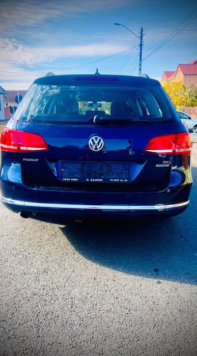2014 Volkswagen Passat B7 - 1.6 TDI 105Cp - Navi * Camera * Senzori