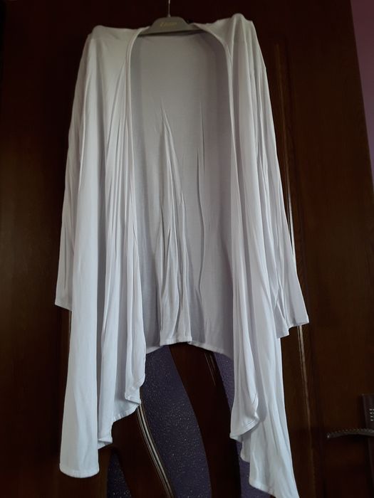 Vând Cardigan Damă Lung  in Colț Mărimea XL