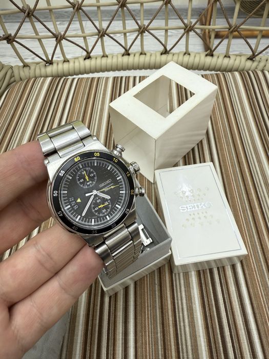Продам часы Vintage Seiko chronograph 100m Steel (SNN117P1) 7T94-0AM0