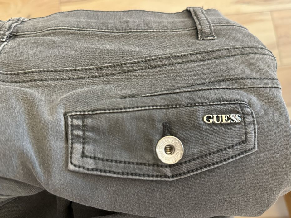 Дамски панталон Guess