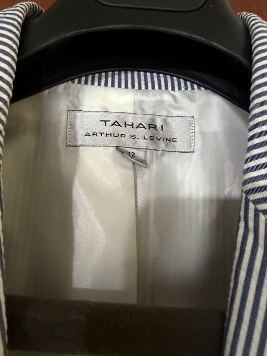 Tahari пиджак и юбка