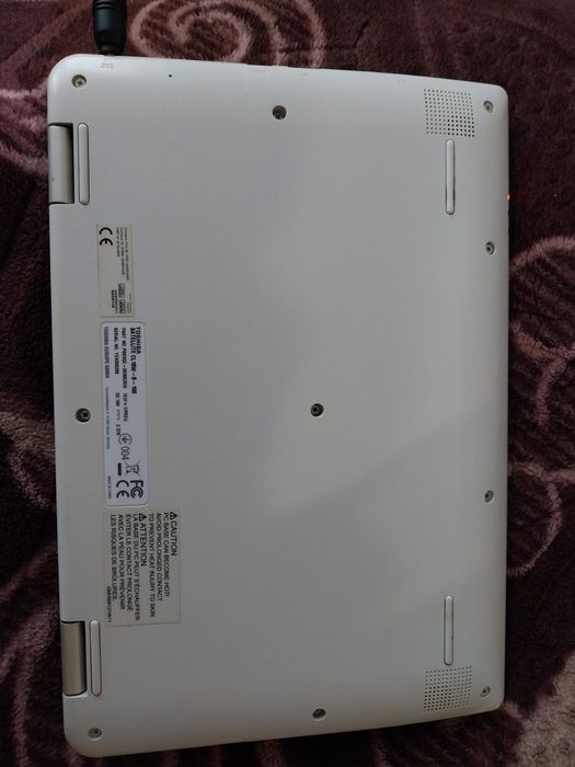 Toshiba Satelitte CL10W-B-100