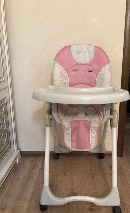 Детский стульчик для кормления